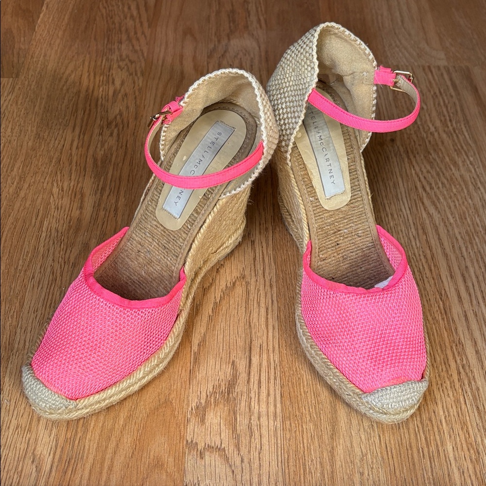 Stella McCartney designer pink spring summer wedge espadrilles. approx sz 9